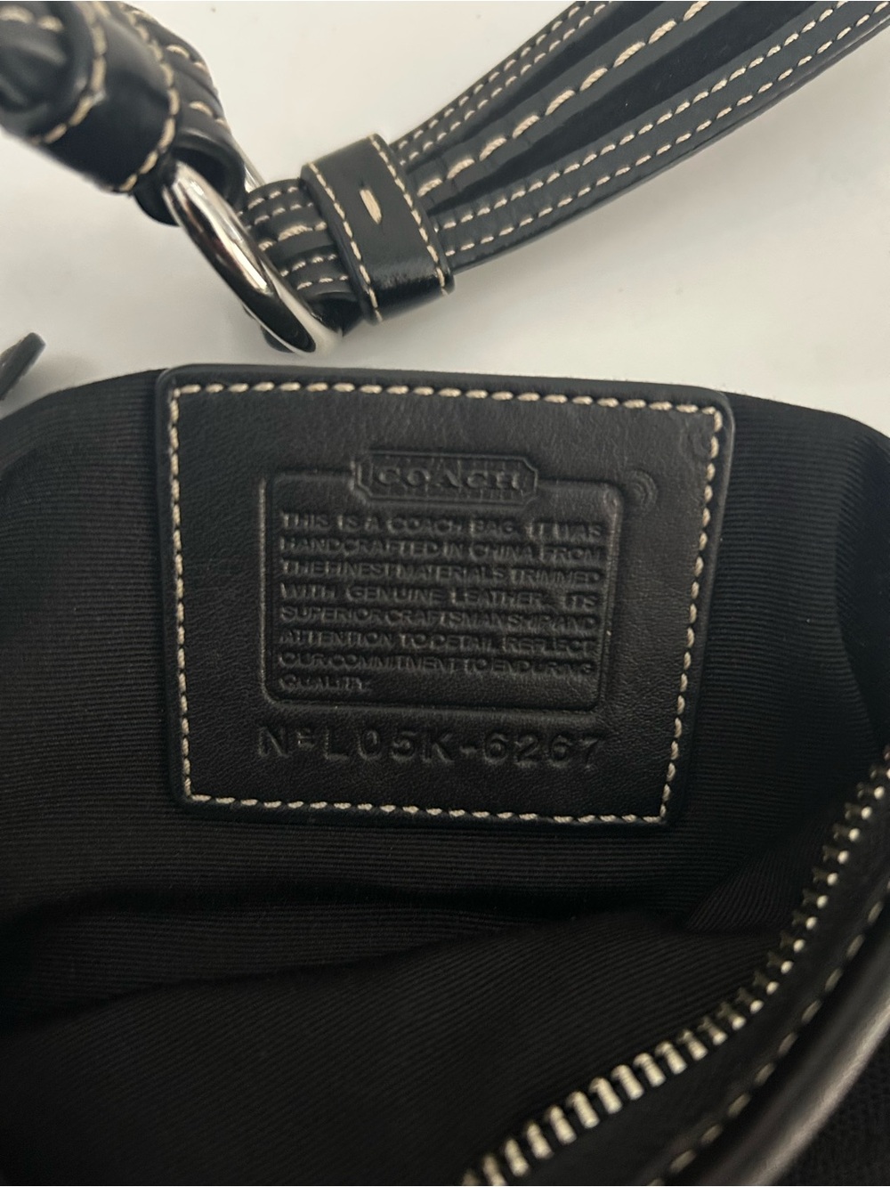 Coach Black Soho/Hampton Signature C Hobo Half Moon Bag Y2K - Picture 8 of 11